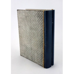 Drewniana książka dekoracyjna – vintage styl, schowek na drobiazgi