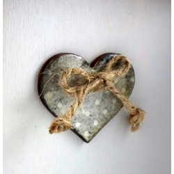 Drewniana książka dekoracyjna – vintage styl, schowek na drobiazgi