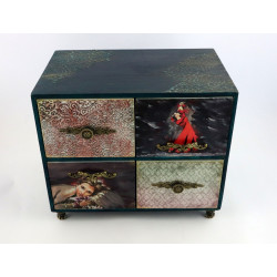 Artystyczna komoda z 4 szufladami – flamenco, zmysłowość i ornament