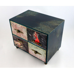 Artystyczna komoda z 4 szufladami – flamenco, zmysłowość i ornament