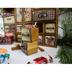 Muzyczny kalendarz adwentowy retro – unikatowy domek z lampkami