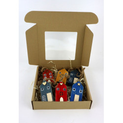 Unikatowe drewniane zawieszki domki – zestaw 6 sztuk handmade piękna