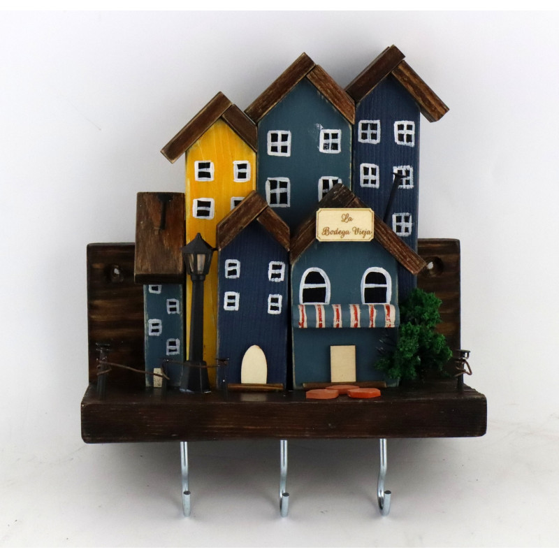 Mały drewniany wieszak z domkami – unikat handmade unikat