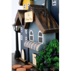 Mały drewniany wieszak z domkami – unikat handmade unikat