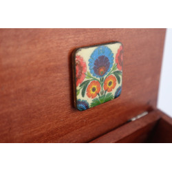 Drewniana szkatułka łowicka  folk Tradycja i Elegancja w Twoim Domu