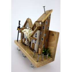 Unikatowy premium wieszak na klucze boho z domkami i latarnią