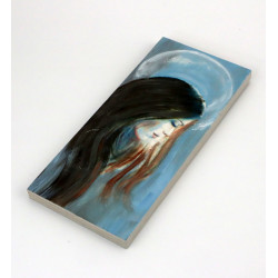 Obraz anioła w profilu na drewnie – wąska dekoracja handmade