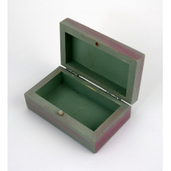 Mini skrzynka drewniana z kwiatami – ręcznie zdobione pudełeczko