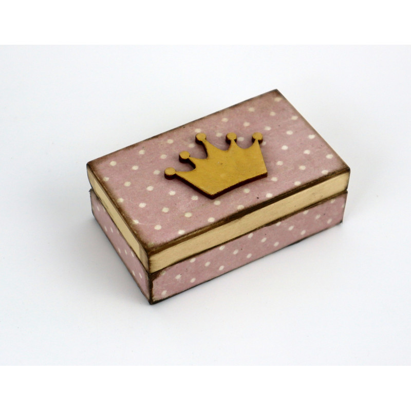 Mini skrzynka drewniana z koroną w kropki – pudełeczko na drobiazgi