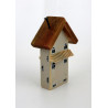 Drewniany domek dekoracyjny premium jasny z zielenią 11 cm