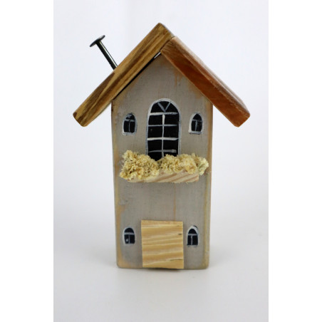Drewniany domek dekoracyjny premium jasny z balkonikiem 11 cm