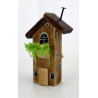 Drewniany domek dekoracyjny premium brązowy z zielenią 13,5 cm