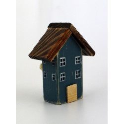 Drewniany domek dekoracyjny premium granatowy z kwiatami 10 cm