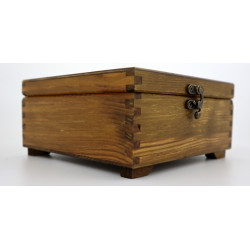 Drewniana skrzynka premium z różą wiatrów szkatułka 17 cm