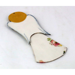 Drewniany jasny mały Anioł