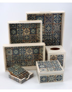 Biały z Azulejos niebieskim